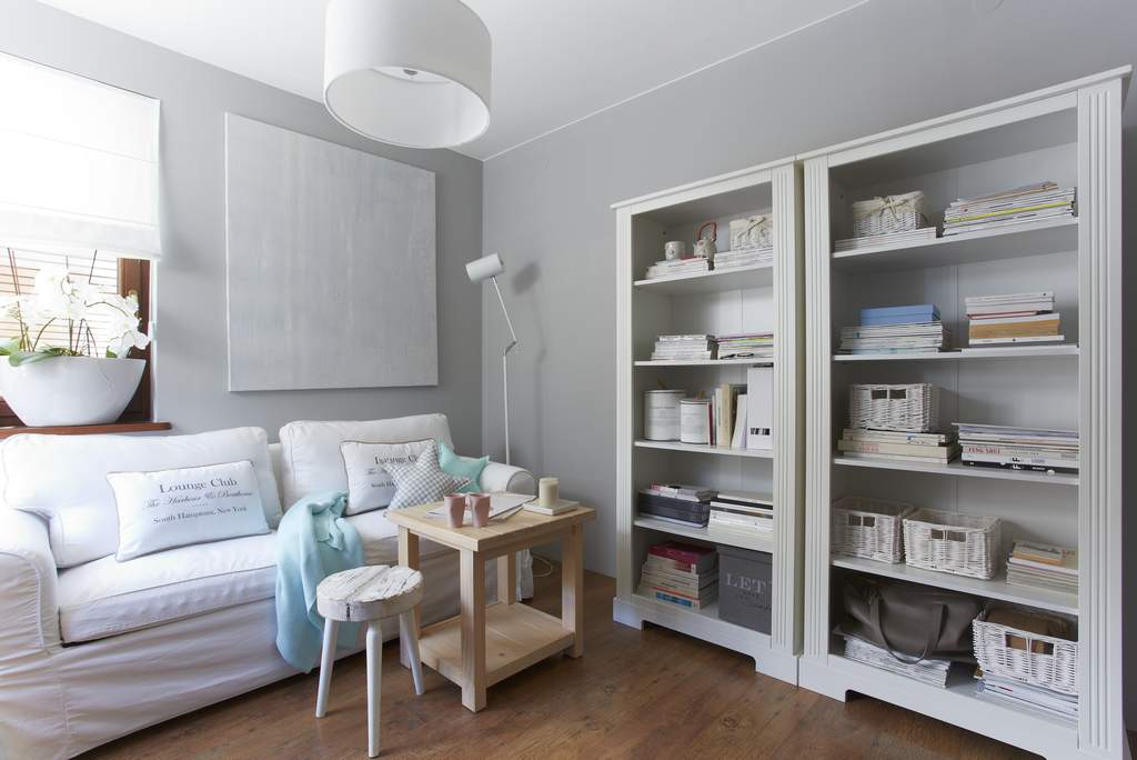 Ines elegant white bookcase