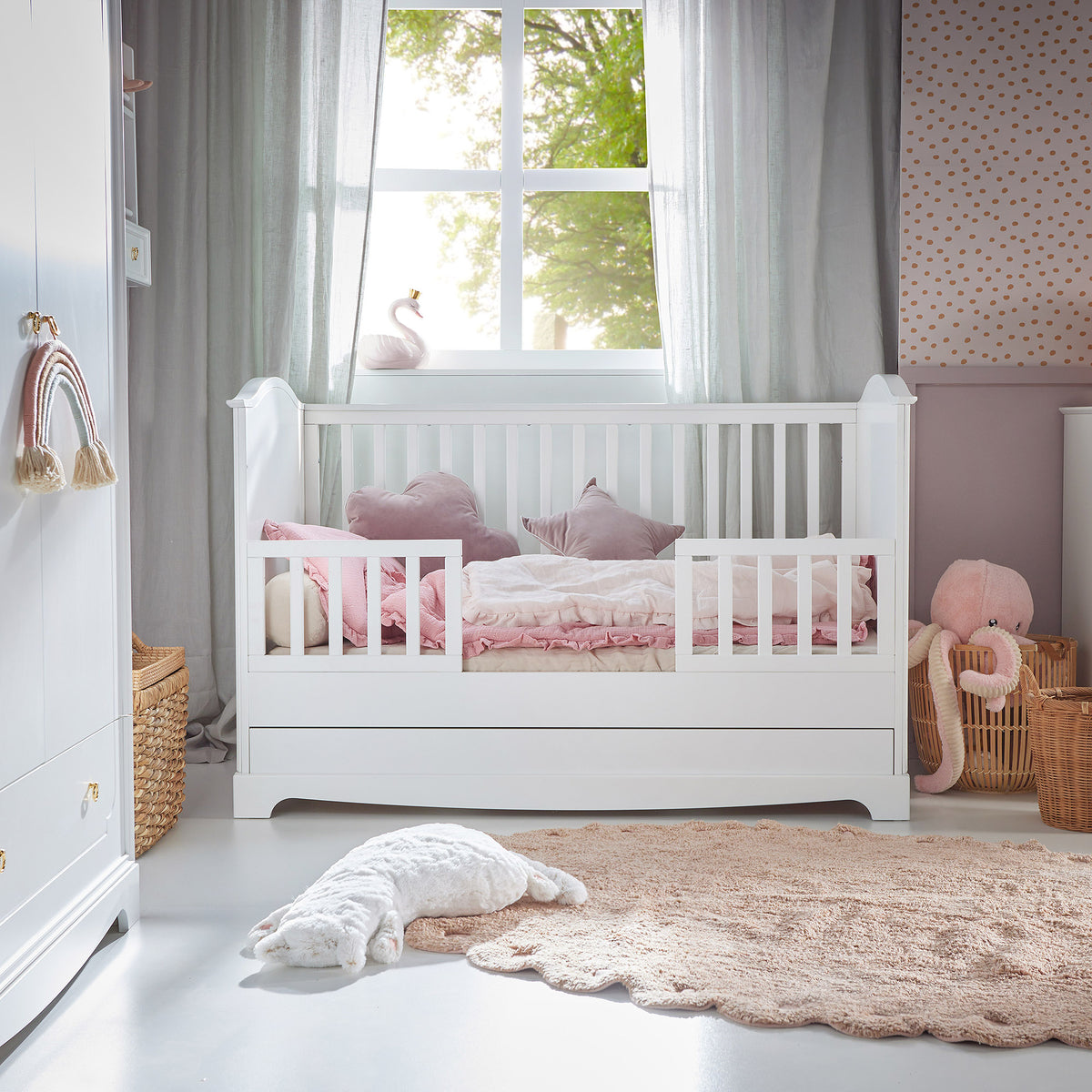Royal timeless white łóżeczko 70x140 z szufladą