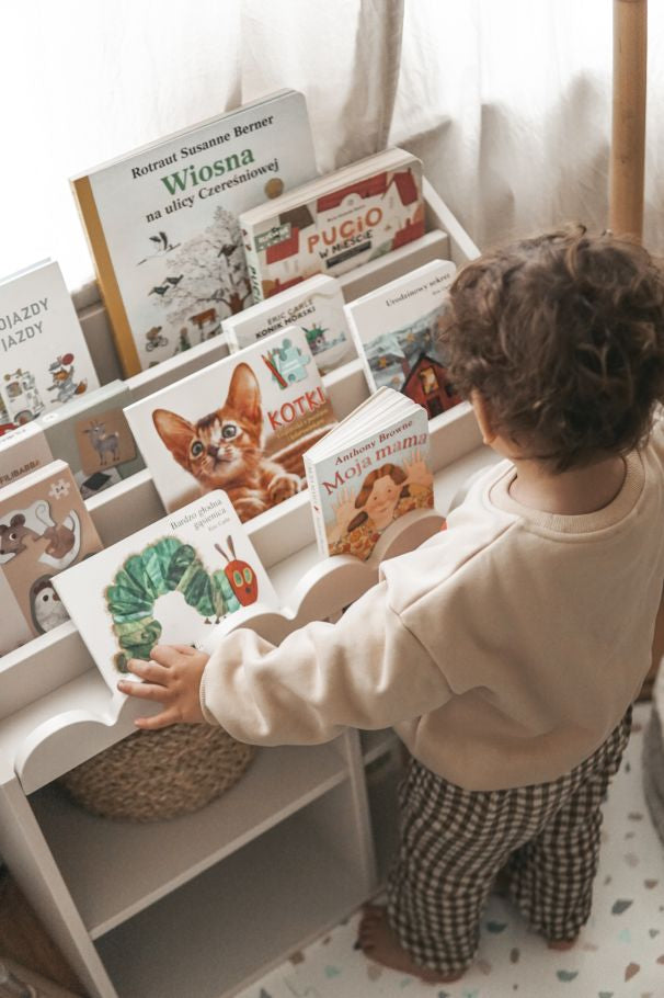 Montessori Bücherregal Book Nook Latte – Kinderregal für Bücher und Spielzeug