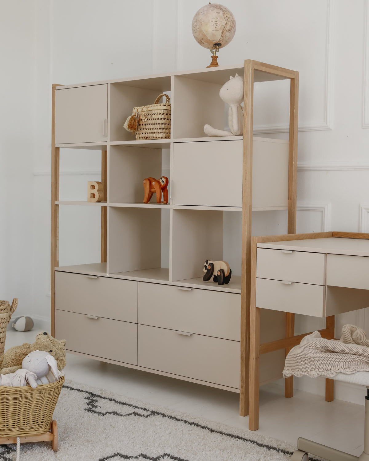 Regal Versa Wide – ein modernes Regal für Kinder- und Jugendzimmer