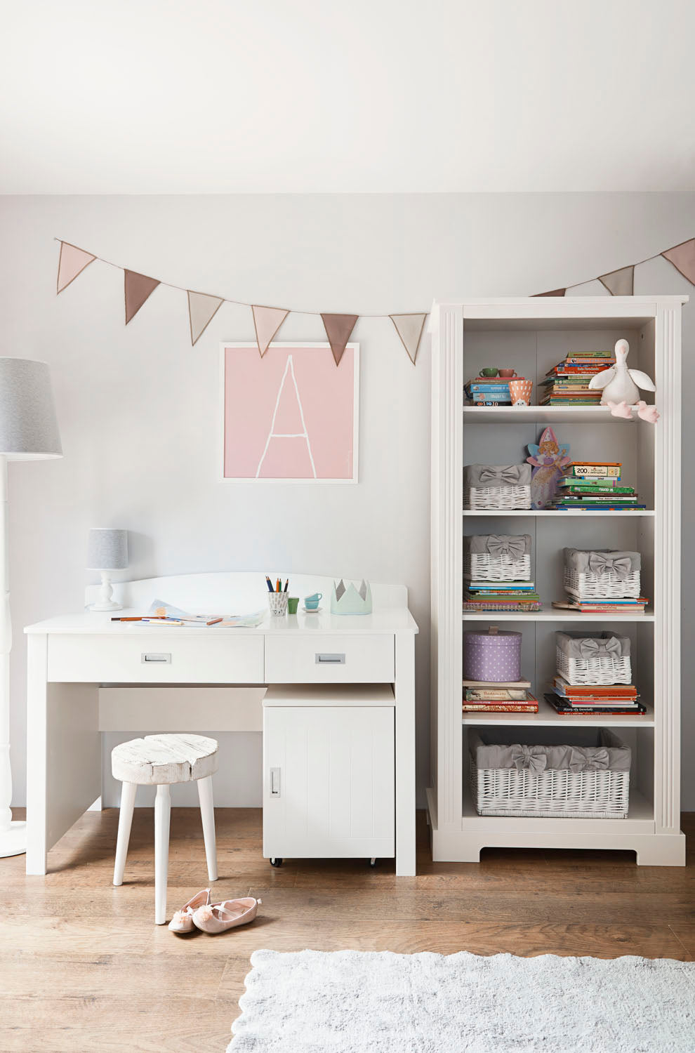 Ines elegant white bookcase