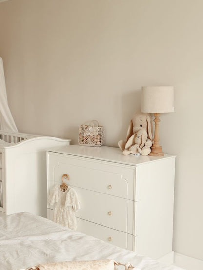 Royal  timeless white komoda 3-szufladowa