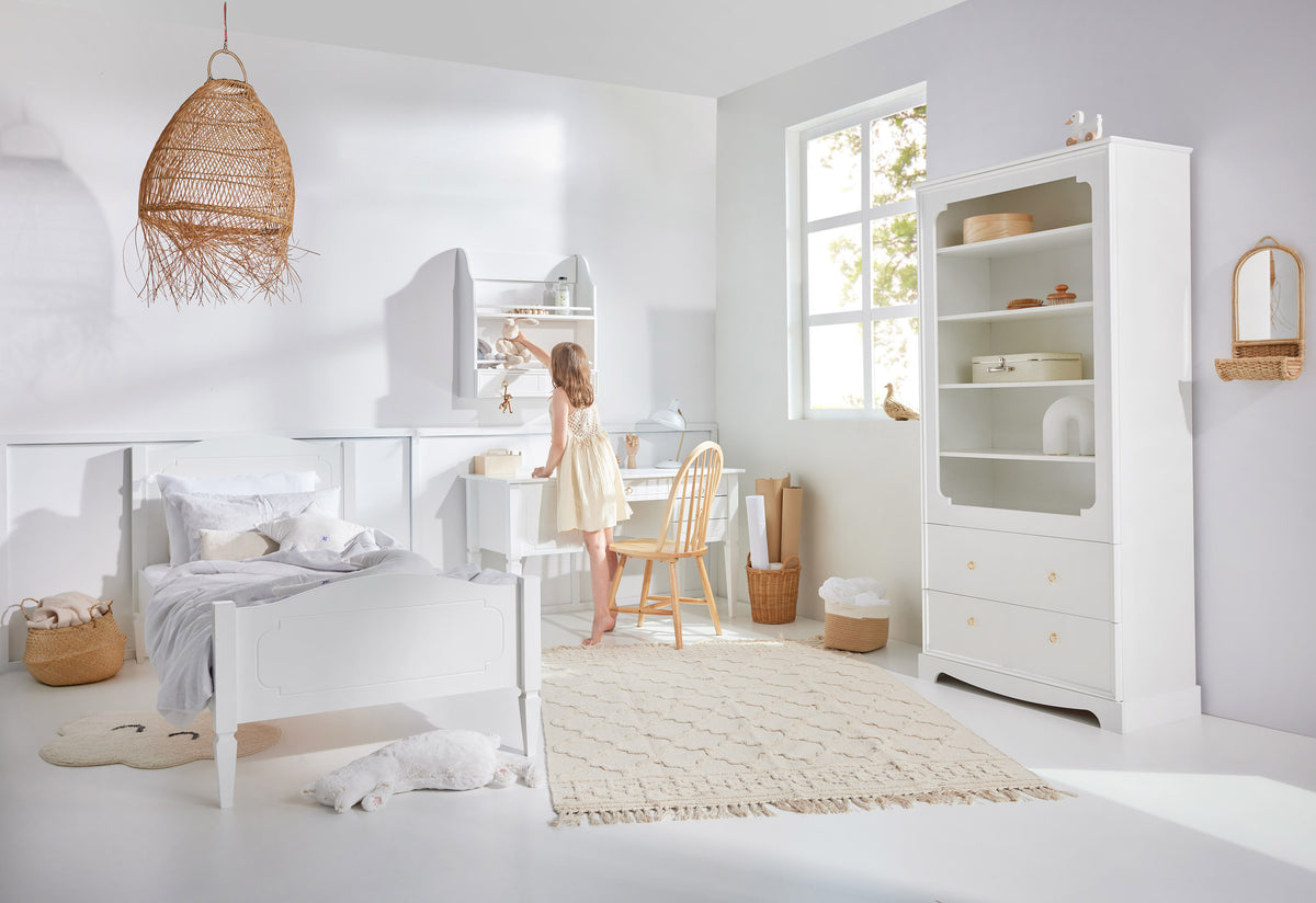 Royal Timeless White shelving unit