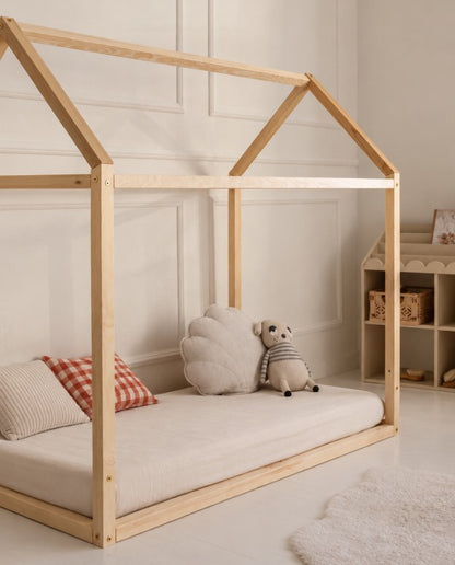 Wood Nest – Montessori House Bed 70 × 140 cm