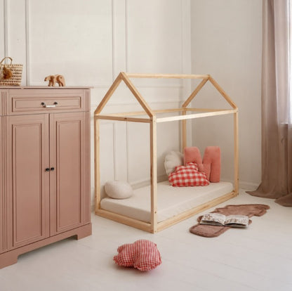 Wood Nest – Montessori House Bed 70 × 140 cm